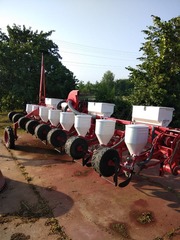 Сівалка просапна УПС-8