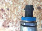 Б/у датчик давления топлива Renault 8200610764, 0281002801,